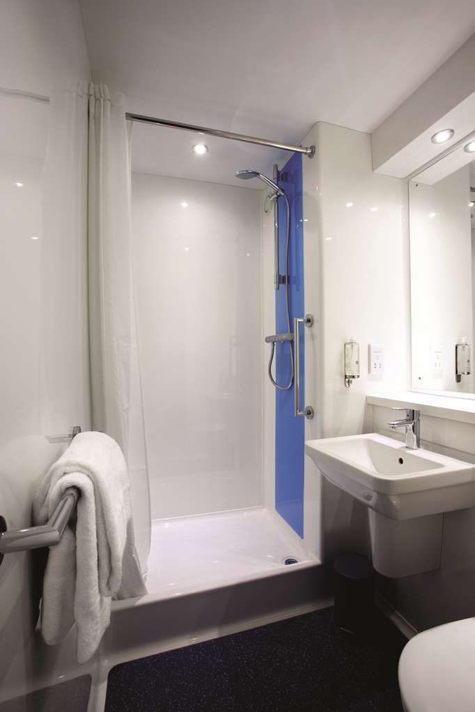 Travelodge Dundee Strathmore Avenue Zimmer foto